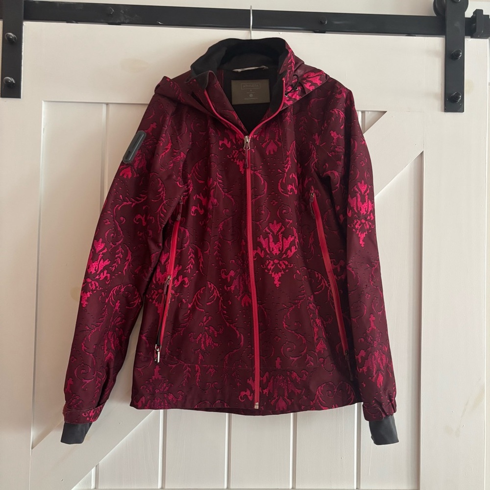 Athleta Burgundy/Pink Patterned Ski Coat Jacket